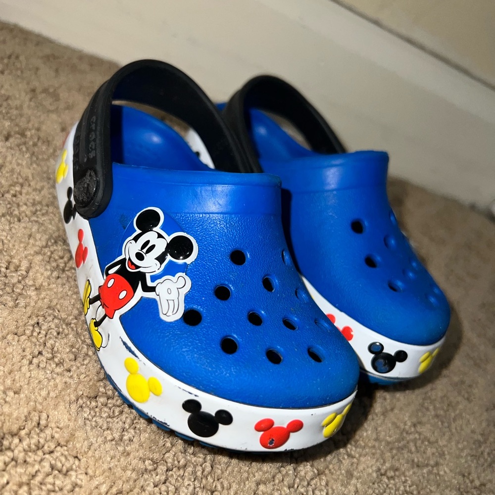 Mickey Crocs